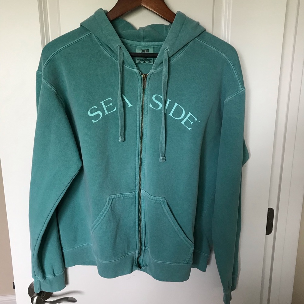 Seaside zip up hoodie